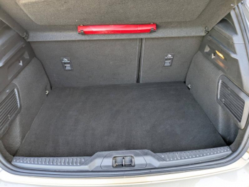 Photo 23 du bon plan FORD Focus 1.0 ECOBOOST 125CH ST-LINE BUSINESS BVA MOTEUR NEUF 0KMS occasion à 16400 €