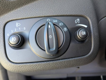 Photo 9 du bon plan FORD Kuga 2.0 TDCi 150ch Stop&Start ST-Line 4x2 occasion à 14900 €