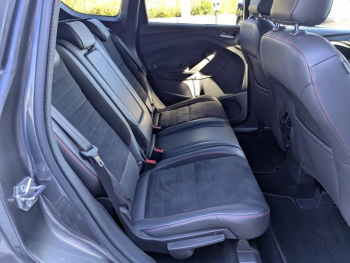 Photo 20 du bon plan FORD Kuga 2.0 TDCi 150ch Stop&Start ST-Line 4x2 occasion à 14900 €