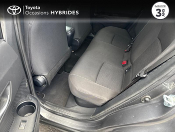 Photo 12 du bon plan TOYOTA C-HR 122h Edition 2WD E-CVT RC18 occasion à 16990 €