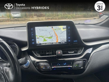 Photo 15 du bon plan TOYOTA C-HR 122h Edition 2WD E-CVT RC18 occasion à 16990 €