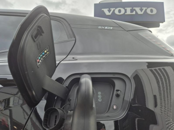 Photo 8 du bon plan VOLVO EX30 Single Extended Range 272ch Plus occasion à 29490 €
