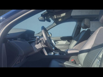 Photo 8 du bon plan LAND-ROVER Discovery Sport P300e 309ch Dynamic SE occasion à 55490 €