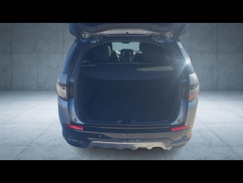 Photo 13 du bon plan LAND-ROVER Discovery Sport P300e 309ch Dynamic SE occasion à 55490 €