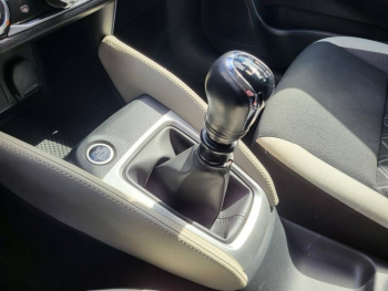 Photo 4 du bon plan NISSAN Micra 1.0 DIG-T 117ch N-Connecta 2019 occasion à 12990 €