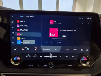 Photo 7 du bon plan LEXUS RX 450h+ Luxe 4WD MY25 occasion à 79900 €