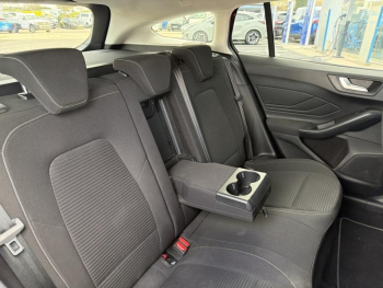 Photo 13 du bon plan FORD Focus SW 1.0 Essence/EcoBoost mHEV 125ch Titanium X Business occasion à 20980 €