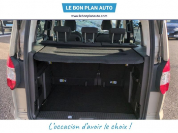 Photo 13 du bon plan FORD Tourneo Courier 1.0 EcoBoost 100ch Trend occasion à 10470 €