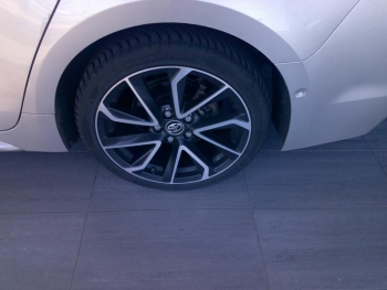 Photo 22 du bon plan TOYOTA Corolla Touring Spt 184h Collection occasion à 19590 €