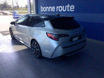 Photo 27 du bon plan TOYOTA Corolla Touring Spt 184h Collection occasion à 19590 €