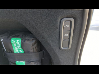 Photo 12 du bon plan VOLVO XC90 T8 AWD 310 + 145ch Ultra Style Dark Geartronic occasion à 105600 €