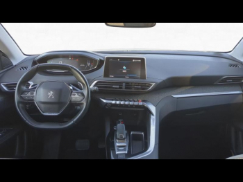 Photo 14 du bon plan PEUGEOT 3008 1.2 PureTech 130ch Allure S&S EAT6 occasion à 10490 €