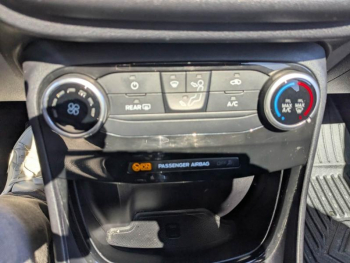 Photo 15 du bon plan FORD Puma 1.0 Flexifuel 125ch S&S mHEV ST-Line occasion à 18990 €