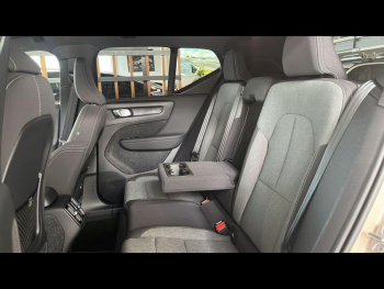 Photo 6 du bon plan VOLVO XC40 B3 163ch Plus DCT 7 occasion à 39990 €