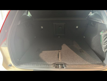 Photo 7 du bon plan VOLVO XC40 B3 163ch Plus DCT 7 occasion à 39990 €
