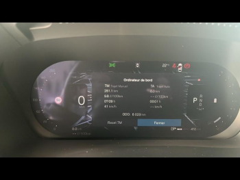 Photo 17 du bon plan VOLVO XC40 B3 163ch Plus DCT 7 occasion à 39990 €