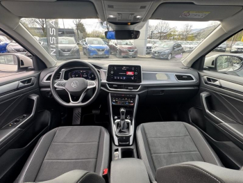 Photo 10 du bon plan VOLKSWAGEN T-Roc 1.5 TSI Evo2 150ch Style DSG7 occasion à 26990 €