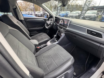 Photo 12 du bon plan VOLKSWAGEN T-Roc 1.5 TSI Evo2 150ch Style DSG7 occasion à 26990 €