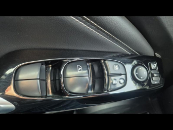 Photo 24 du bon plan NISSAN Juke 1.6 Hybrid 143ch Première Edition 2022.5 occasion à 23490 €