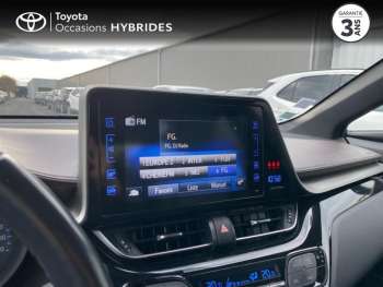 Photo 15 du bon plan TOYOTA C-HR 122h Distinctive 2WD E-CVT occasion à 16490 €