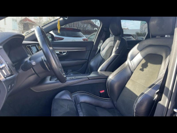 Photo 5 du bon plan VOLVO V90 D4 AWD 190ch R-Design Geartronic occasion à 26900 €