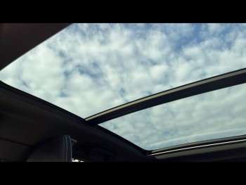 Photo 10 du bon plan VOLVO V90 D4 AWD 190ch R-Design Geartronic occasion à 26900 €