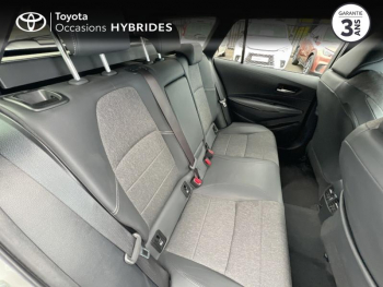 Photo 7 du bon plan TOYOTA Corolla Touring Spt 1.8 140ch Design MY25 occasion à 28490 €