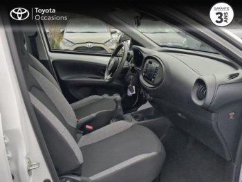 Photo 6 du bon plan TOYOTA Aygo X 1.0 VVT-i 72ch Active Business occasion à 11990 €