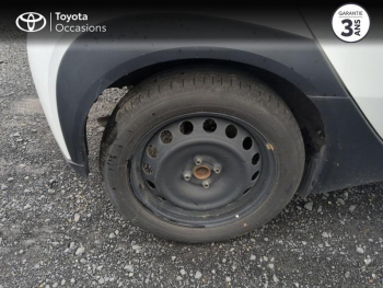 Photo 16 du bon plan TOYOTA Aygo X 1.0 VVT-i 72ch Active Business occasion à 11990 €