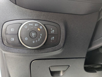 Photo 4 du bon plan FORD Fiesta 1.0 Flexifuel 95ch ST-Line X 5p occasion à 17990 €