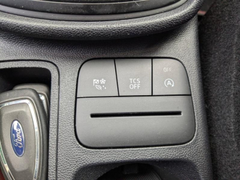 Photo 13 du bon plan FORD Fiesta 1.0 Flexifuel 95ch ST-Line X 5p occasion à 17990 €