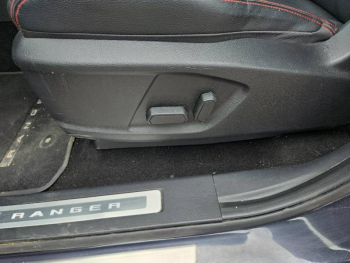 Photo 18 du bon plan FORD Ranger VUL 2.0 TDCi 213ch Double Cabine Thunder BVA10 occasion à 33470 €
