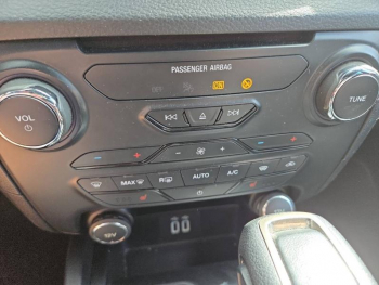 Photo 42 du bon plan FORD Ranger VUL 2.0 TDCi 213ch Double Cabine Thunder BVA10 occasion à 33470 €