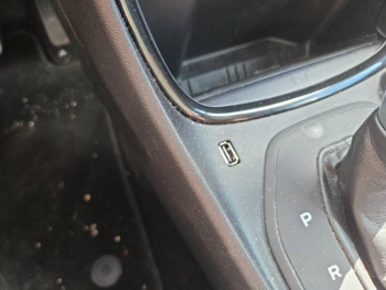 Photo 30 du bon plan FORD Puma 1.0 EcoBoost 125ch S&S mHEV Titanium Powershift occasion à 19790 €