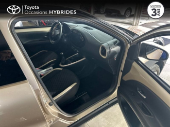 Photo 13 du bon plan TOYOTA Aygo X 1.0 VVT-i 72ch Design MY23 occasion à 15290 €