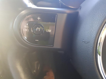 Photo 12 du bon plan MINI Mini 5 Portes Cooper 136ch  Essential BVA7 occasion à 24480 €