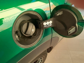 Photo 23 du bon plan MINI Mini 5 Portes Cooper 136ch  Essential BVA7 occasion à 24480 €