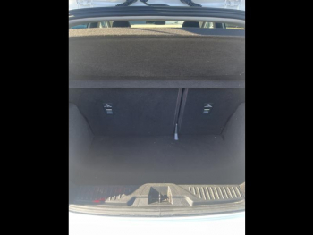 Photo 8 du bon plan FORD Fiesta 1.0 EcoBoost Hybrid 125ch Titanium Vignale Powershift 5p occasion à 18490 €