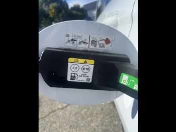 Photo 12 du bon plan FORD Fiesta 1.0 EcoBoost Hybrid 125ch Titanium Vignale Powershift 5p occasion à 18490 €