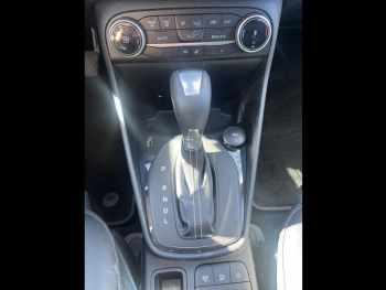 Photo 15 du bon plan FORD Fiesta 1.0 EcoBoost Hybrid 125ch Titanium Vignale Powershift 5p occasion à 18490 €