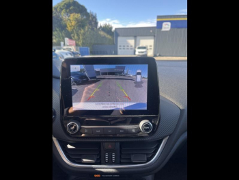 Photo 16 du bon plan FORD Fiesta 1.0 EcoBoost Hybrid 125ch Titanium Vignale Powershift 5p occasion à 18490 €