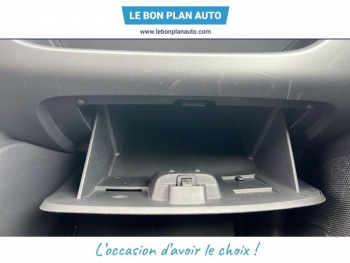 Photo 23 du bon plan RENAULT Clio 0.9 TCe 90ch energy Zen eco² 99g occasion à 9940 €