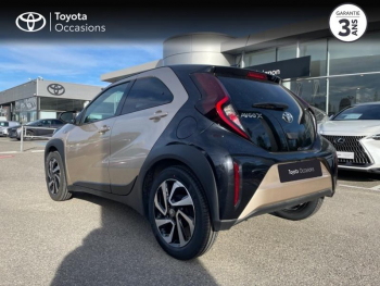 Photo 2 du bon plan TOYOTA Aygo X 1.0 VVT-i 72ch Design S-CVT MY23 occasion à 13990 €