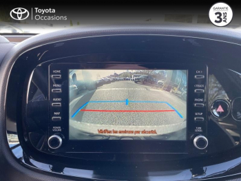 Photo 15 du bon plan TOYOTA Aygo X 1.0 VVT-i 72ch Design S-CVT MY23 occasion à 13990 €