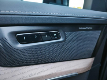 Photo 21 du bon plan VOLVO XC90 T8 AWD 310 + 145ch Ultra Style Dark Geartronic occasion à 93990 €