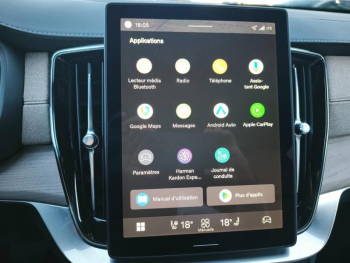 Photo 22 du bon plan VOLVO XC90 T8 AWD 310 + 145ch Ultra Style Dark Geartronic occasion à 93990 €