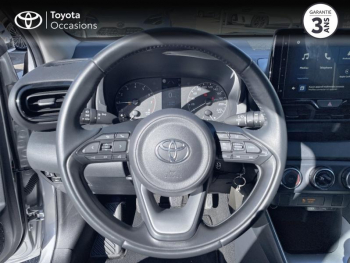 Photo 9 du bon plan TOYOTA Yaris 120 VVT-i Dynamic Business 5p MC24 occasion à 16890 €