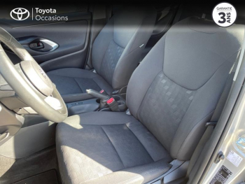 Photo 11 du bon plan TOYOTA Yaris 120 VVT-i Dynamic Business 5p MC24 occasion à 16890 €