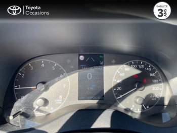 Photo 14 du bon plan TOYOTA Yaris 120 VVT-i Dynamic Business 5p MC24 occasion à 16890 €