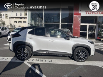 Photo 3 du bon plan TOYOTA Yaris Cross 116h GR Sport MY22 occasion à 23790 €